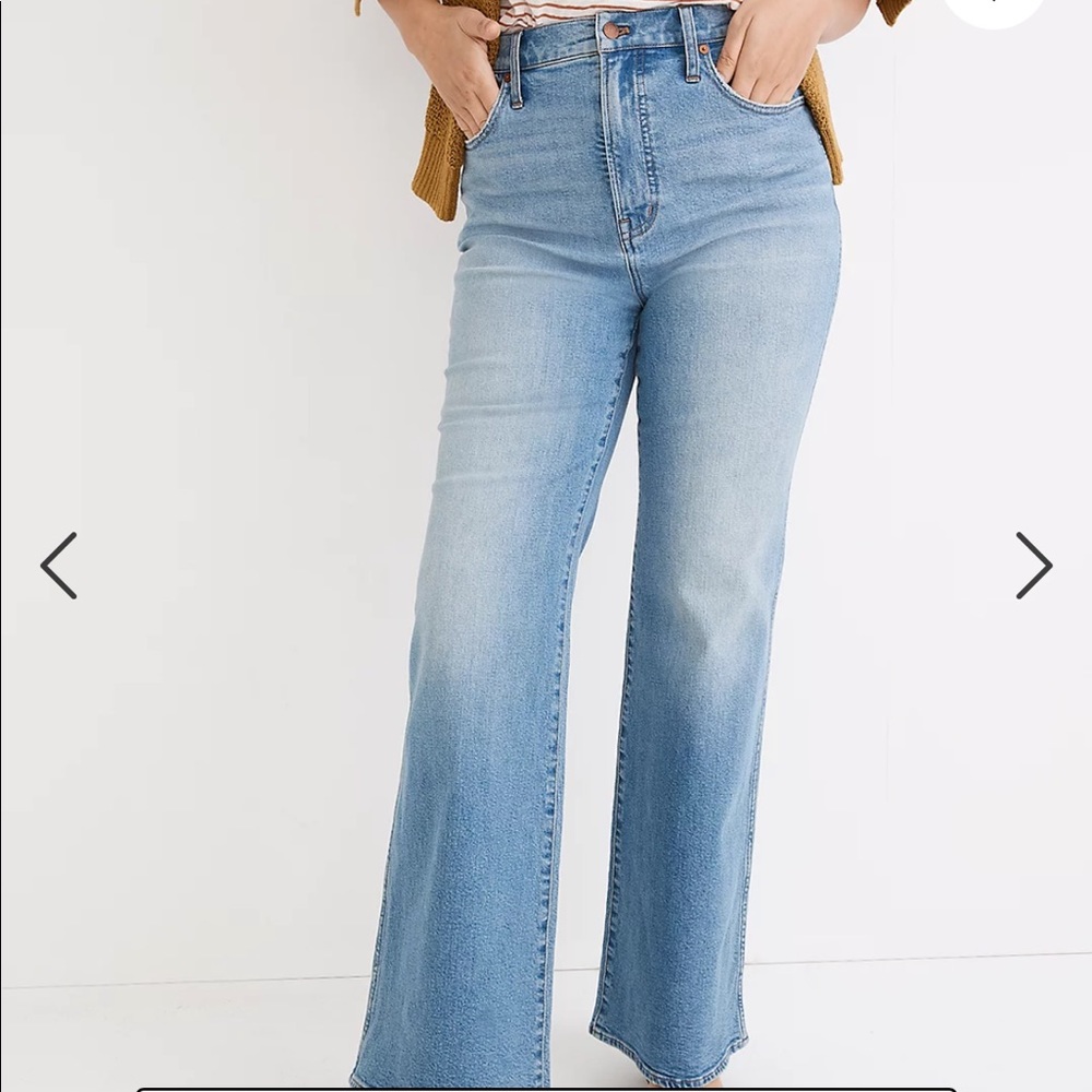 Madewell 11” High Rise Flares 32 NWT